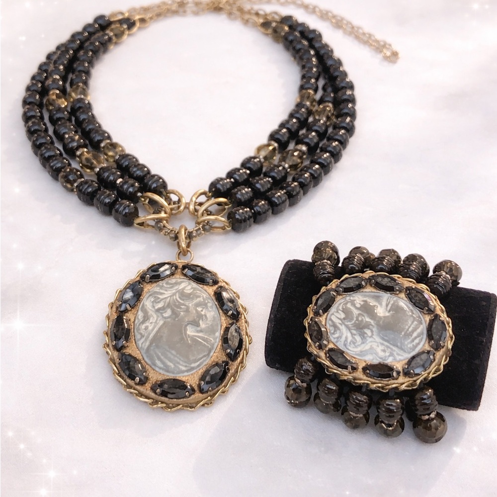 Gothic Victorian Cameo Necklace & Bracelet Set Black & gold Whimsigoth